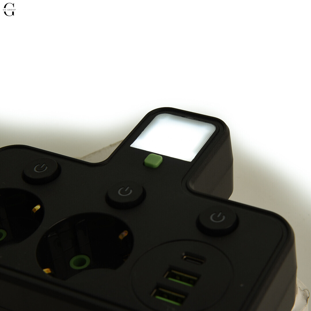 Розетка HG DUE HC-275 з USB-портами та підсвіткою
